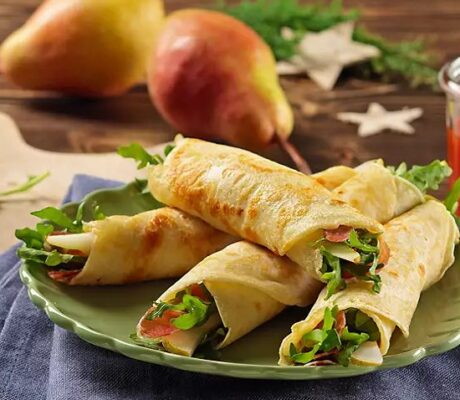 Palačinke s kruškom, rukolom i šunkom