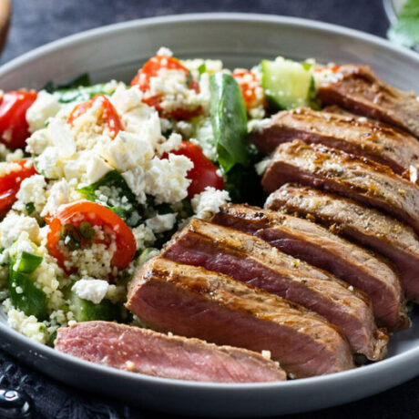 Ramstek s kus-kus salatom